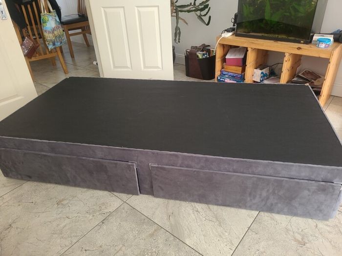 Brand new single Divan bed.