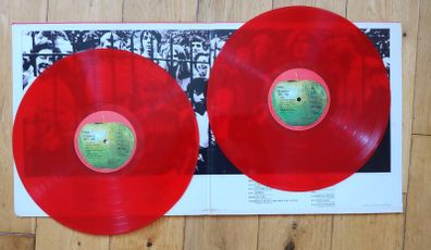 The Beatles 62-66. 2Lp's.Original First Press on Red Vinyl.Excellent cond.70's