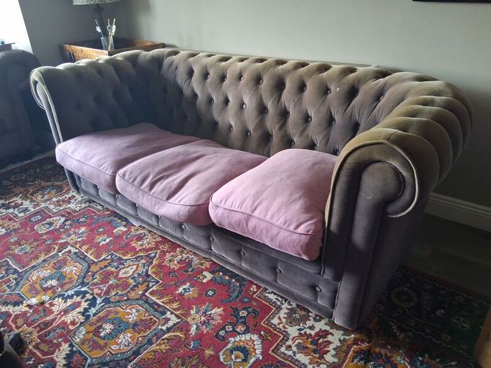 velvet chesterfield sofa