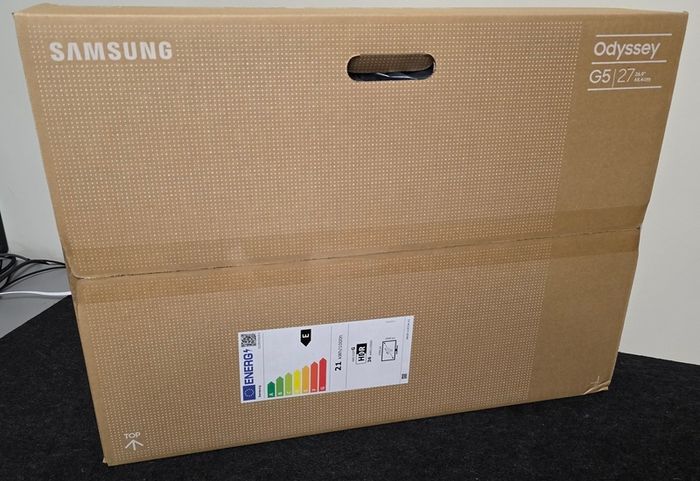 Samsung Odyssey G5 27" 2K HDR10 180Hz IPS Gaming Monitor