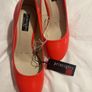 Red/orange shoes Image 4