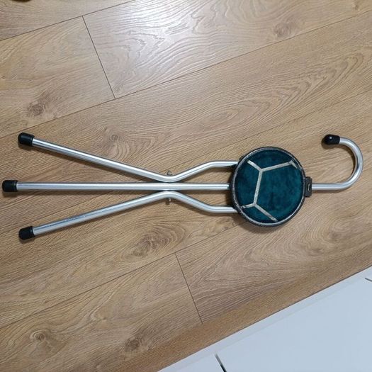 Slazenger folding cane with a seat