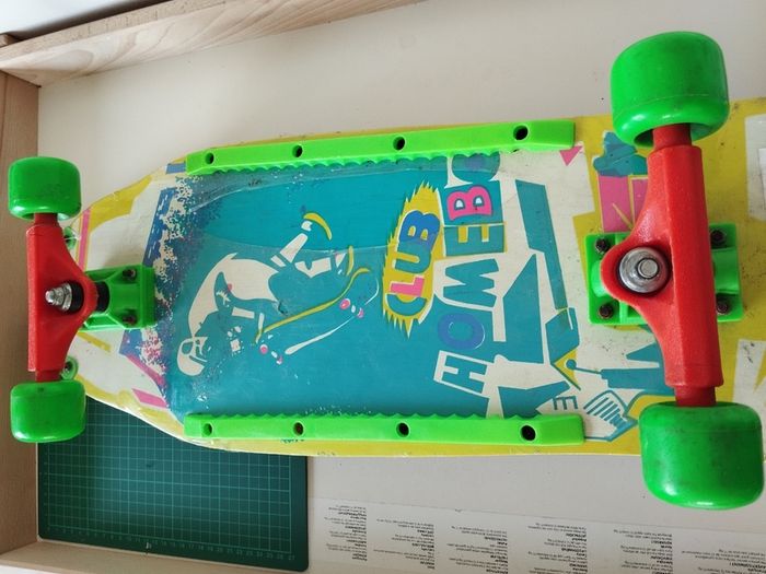 Brand New Vintage Skateboards - 80s/90s Classics for Sale
