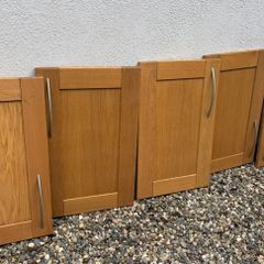 Kitchen cabinet doors