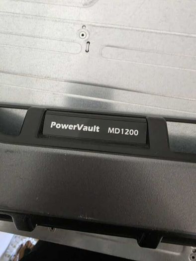 Dell Powervault MD1200 storage shelf