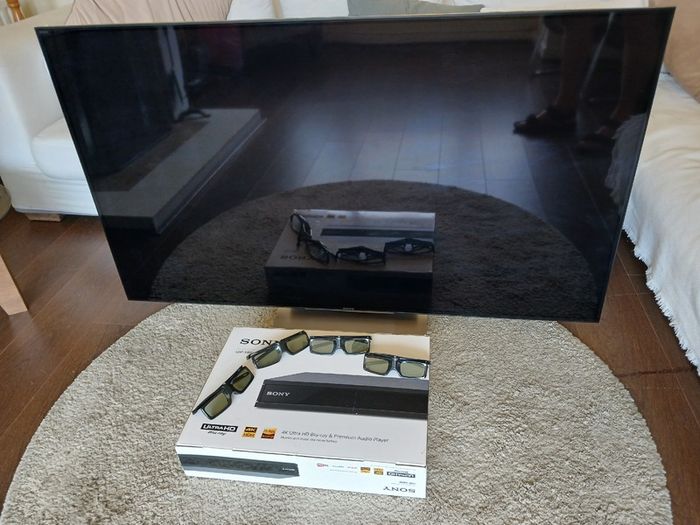 Sony 3D/4K TV bundle
