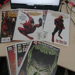 7 x Amazing Spiderman comics