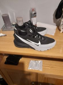 Nike Air max pulse  as new 9.5uk