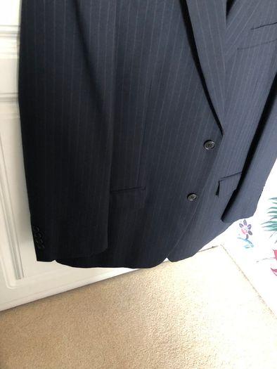 QIICK SALE----2 piece suit Daniel Grahame 42R