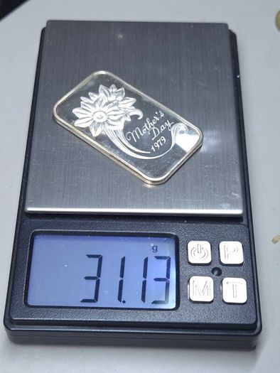 Vintage 1979 Madison Mint Mothers Day One Ounce Fine Silver Art Bar