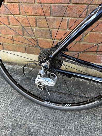Trek FX 7.5 Hybrid Bike