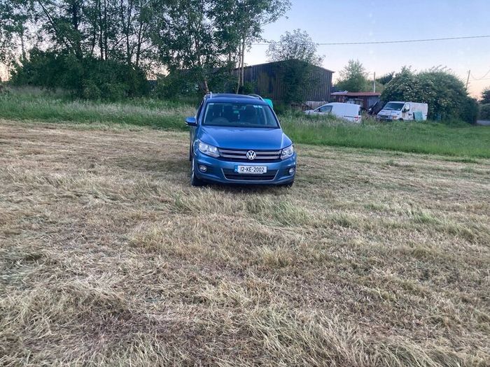 Vw 2012 damaged