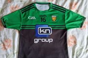 Donegal no.16 goalkeeper jersey