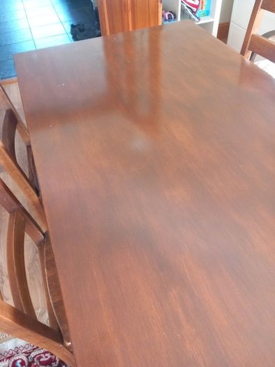 solid wood table & 4 chairs