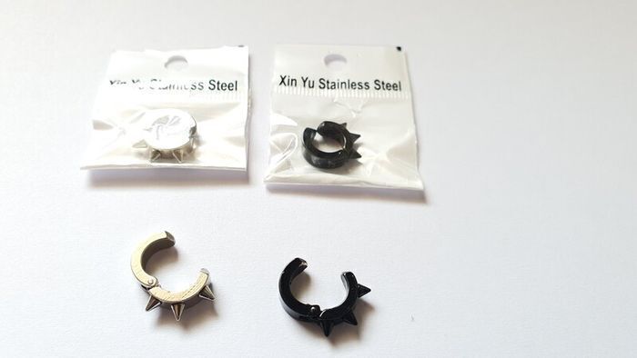 Spike Hoop Earring Stainless Steel Men Women Classic Earrings Steel Magnetic Non-piercing Ear Clips Black & White