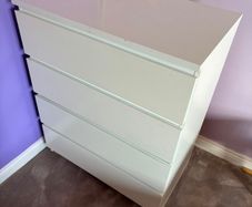 Malm white chest
