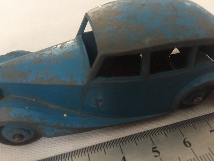 Dinky. 151/40b. Triumph 1800 saloon. c.late 1940s