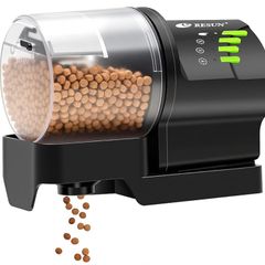Automatic fish feeder for aquarium with timer