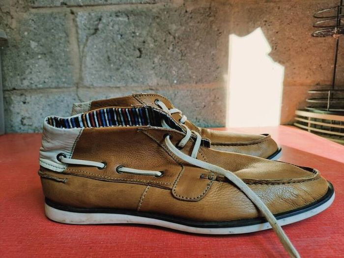 skin shoes