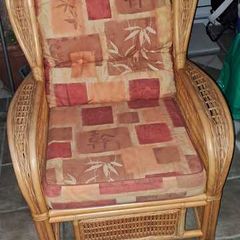 Sunroom 2-seater couch and two armchairs