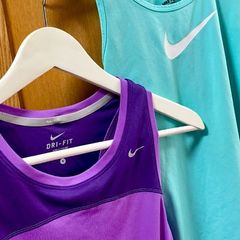 Woman's Nike Size Small Duo