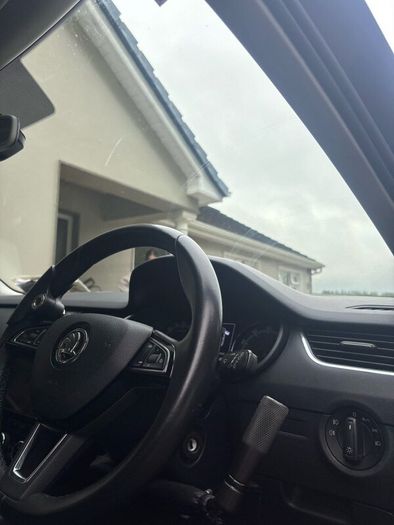 Skoda Octavia 2019 automatic 1.6L diesel