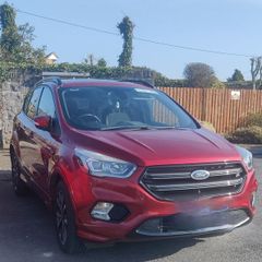 Ford Kuga ST-Line  Lucid Red  Huge Spec