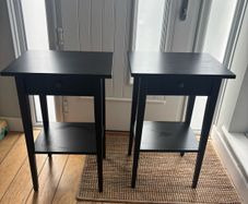 2 Bedside Lockers & 1 living room side table