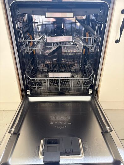 Whirlpool 6 Sense Dishwasher
