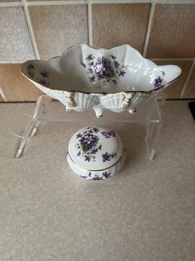 Aynsley Wild Violet Shell shaped Dish & Trinket Box
