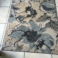 Rug