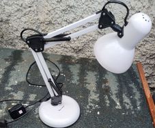 desk lamp