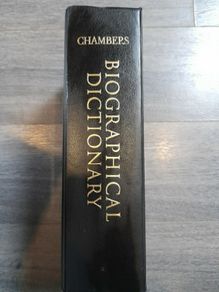 Chambers Biographical Dictionary Sixth Edition. Hardcover. Free Postage!