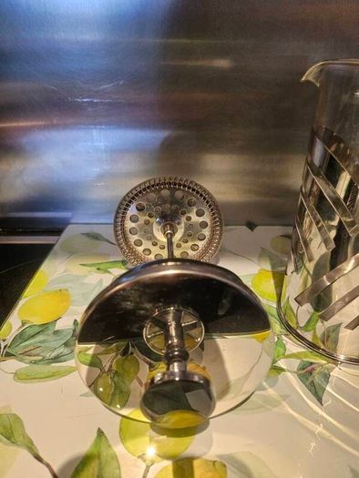 Coffee press pot