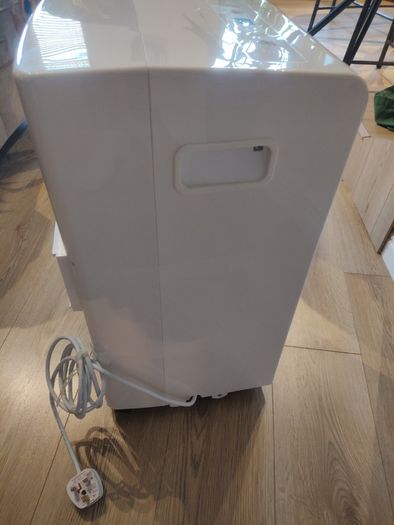 Mobile air conditioner