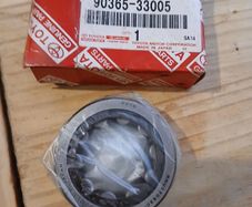 Genuine Starlet,celica ,mr2 90365-33005 (bearing (for Output Shaft Front))