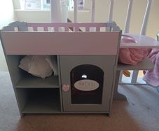 Dolls Changing Unit
