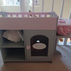 Dolls Changing Unit