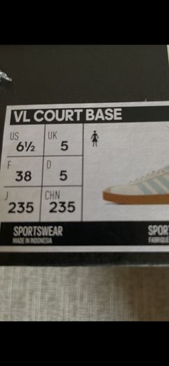 Adidas V L court Size 5. New with Tags