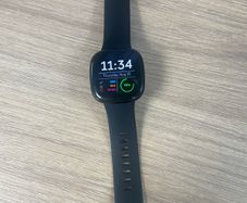 fitbit versa 3 smartwatch