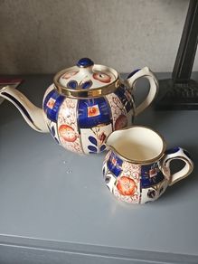 Sudlows china tea pot and milk jug