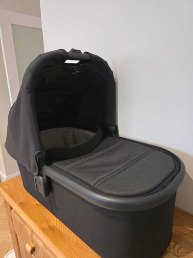 Uppababy Vista V2 Travel System and Buggyboard