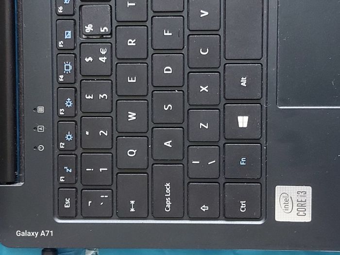 Dynabook Sattelite Pro, Intel Core i3-1005G1 CPU, 1.2GHz, 8GB Ram, 128GB SSD, Windows 10 Pro, Microsoft Edge, Chrome