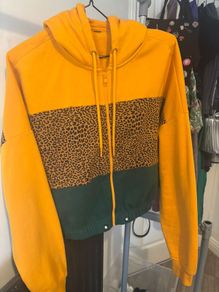 Colorful sweatshirt jacket  Size S | Used
