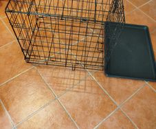 Dog crate