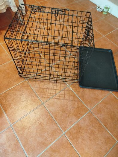 Dog crate