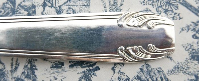 Vintage Set From The Goldsmith's House Le Chardon in its original box