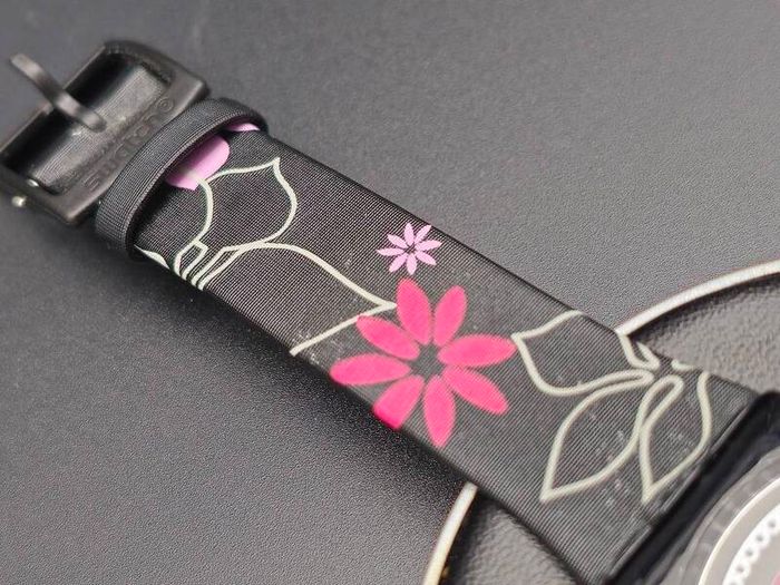 Vintage Collectable Swiss Swatch from 2002
