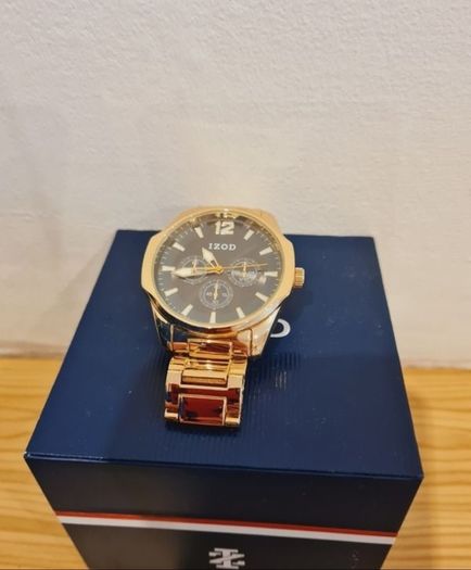 Izod mens watch