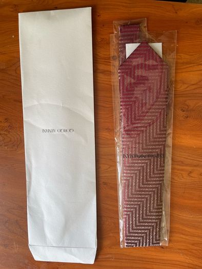Brand New Emporio Armani 100% Silk Burgundy Tie - Made in Italy - Tags & Box